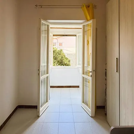 Onda Blu Apartment *